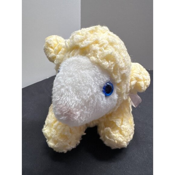 Vintage Fan Fair Wind-Up Yellow Lamb Musical Mary Had A Little Lamb Blue Eyes Pl - Picture 6 of 9